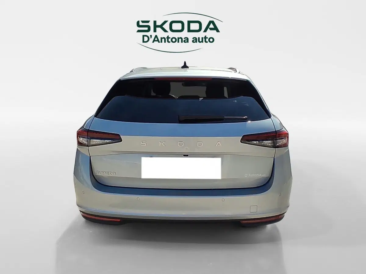 Skoda Superb usata a Taranto (7)