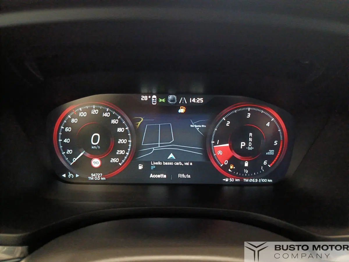 Volvo V60 usata a Varese (12)