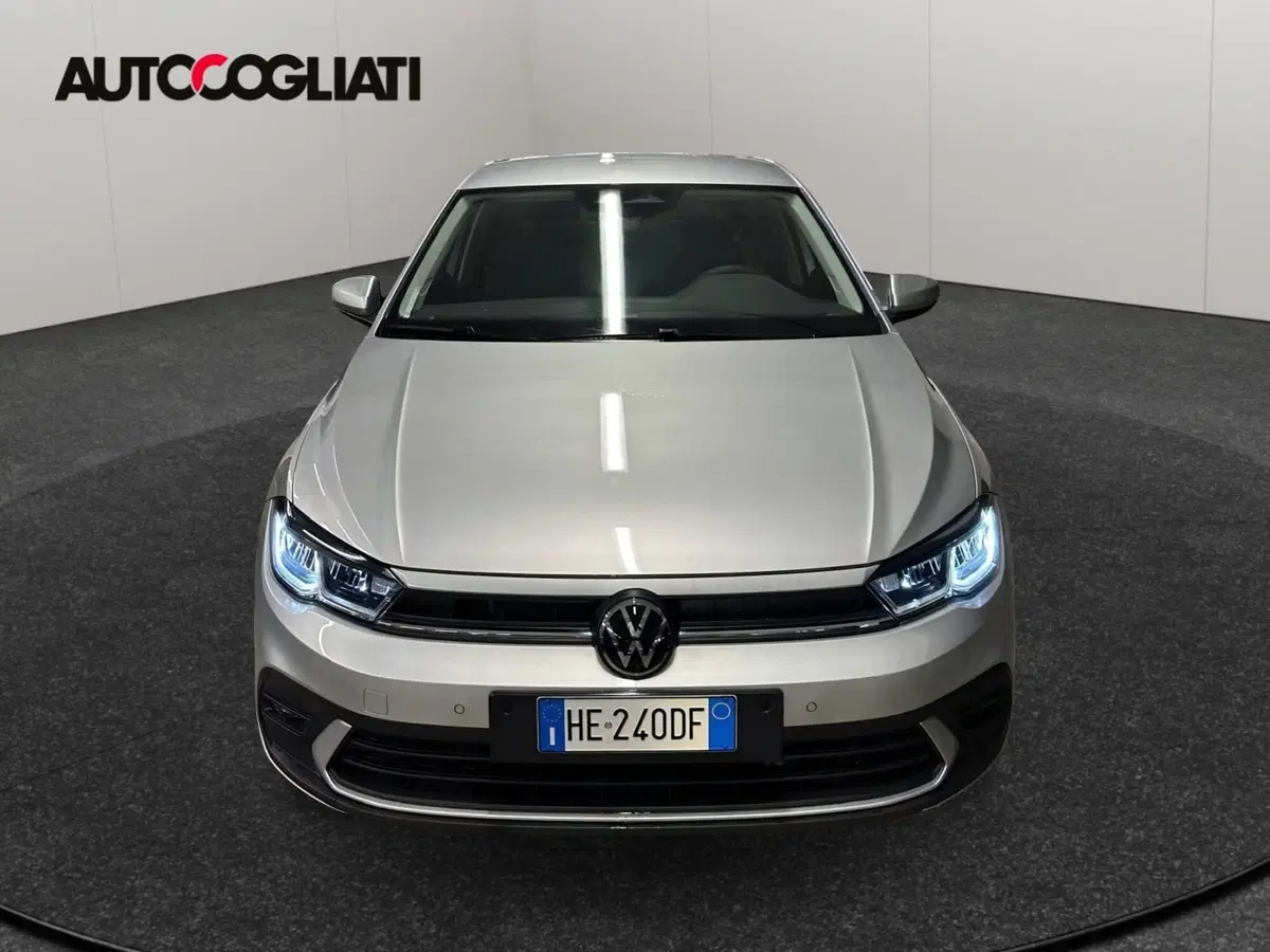 Volkswagen Polo nuova a Lecco (2)