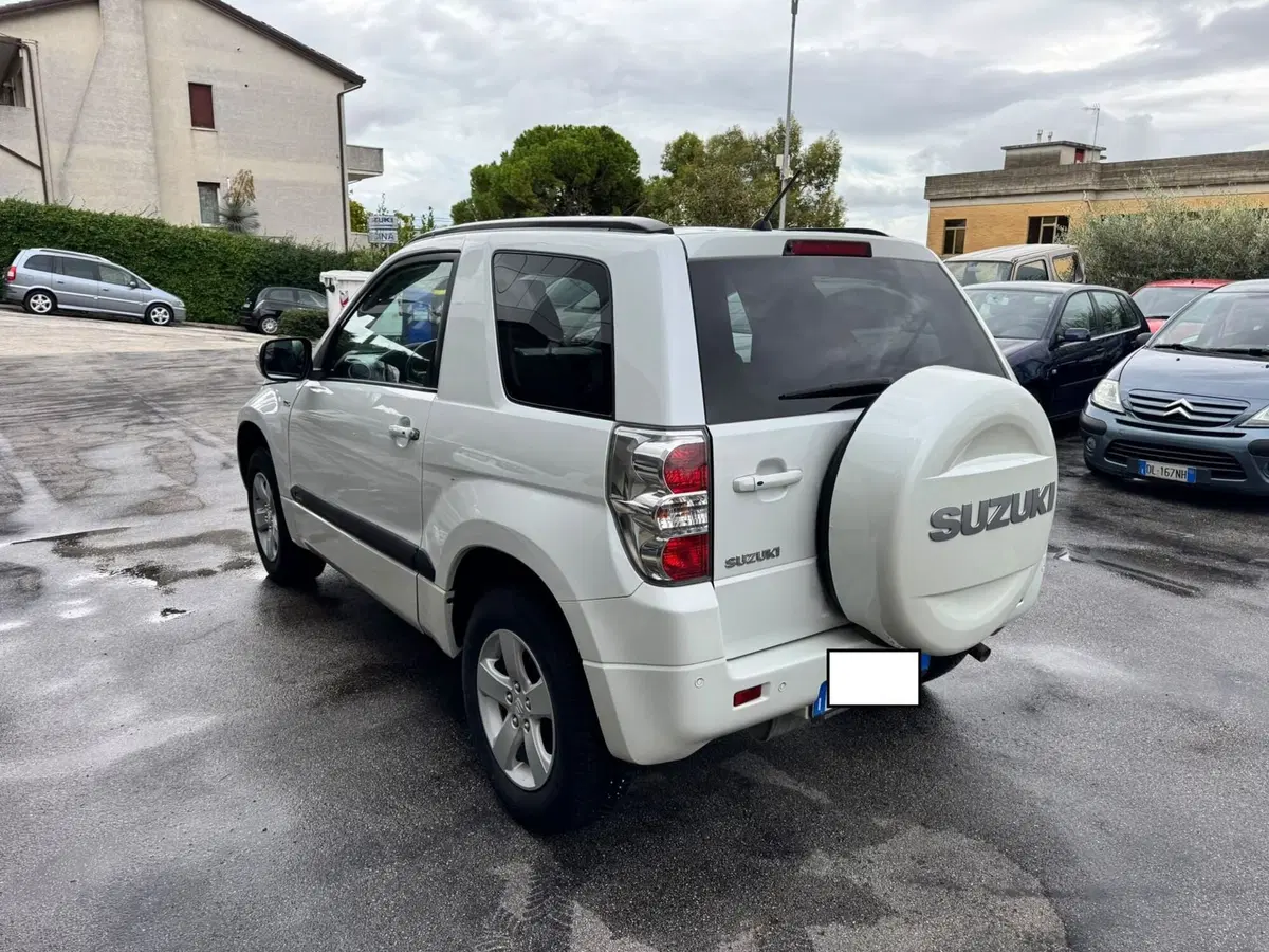 Suzuki Grand Vitara usata a Macerata (5)