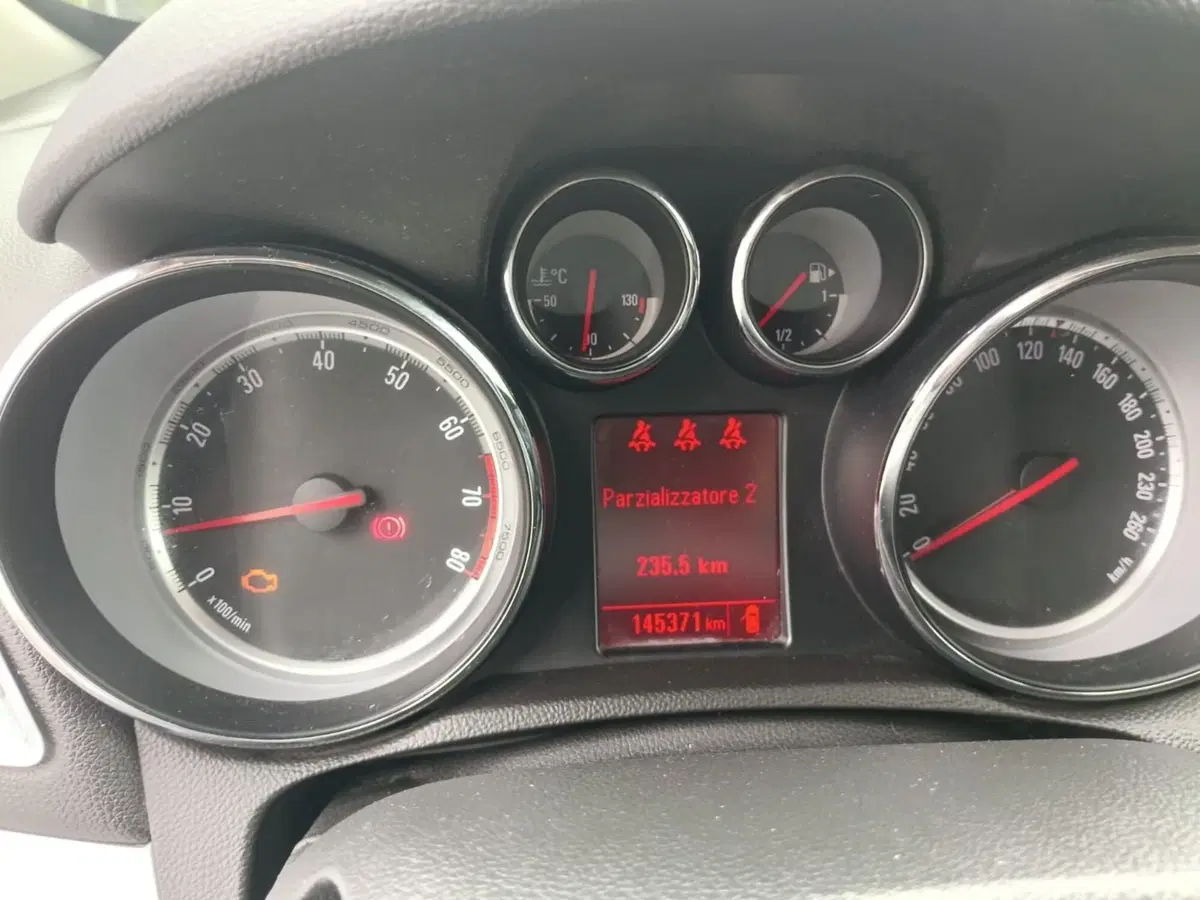 Opel Mokka usata a Macerata (13)
