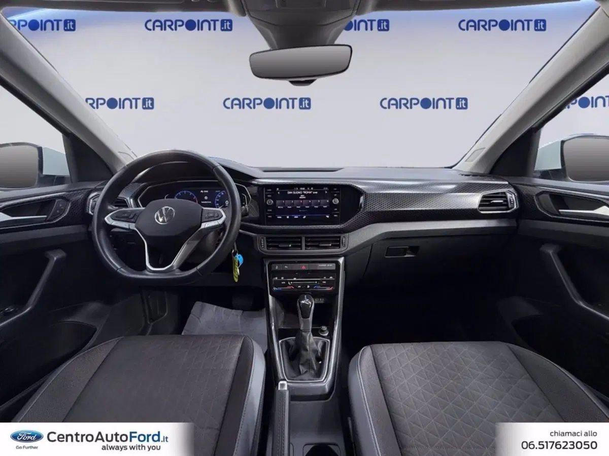 Volkswagen T-Cross usata a Roma (10)