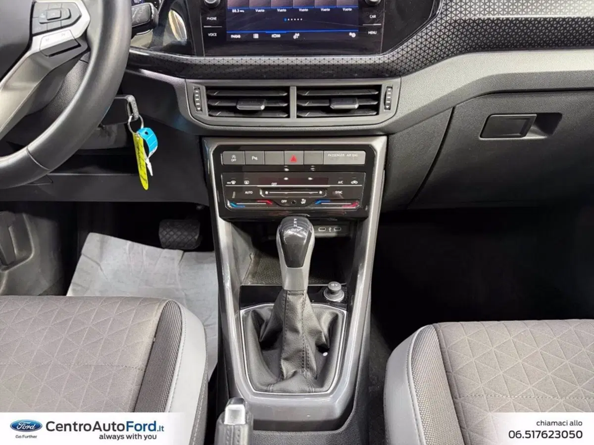 Volkswagen T-Cross usata a Roma (11)