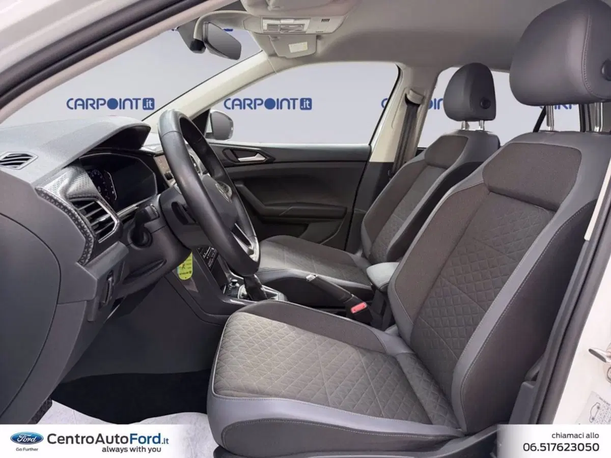 Volkswagen T-Cross usata a Roma (9)