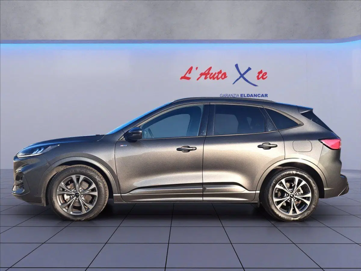 Ford Kuga usata a Milano (6)
