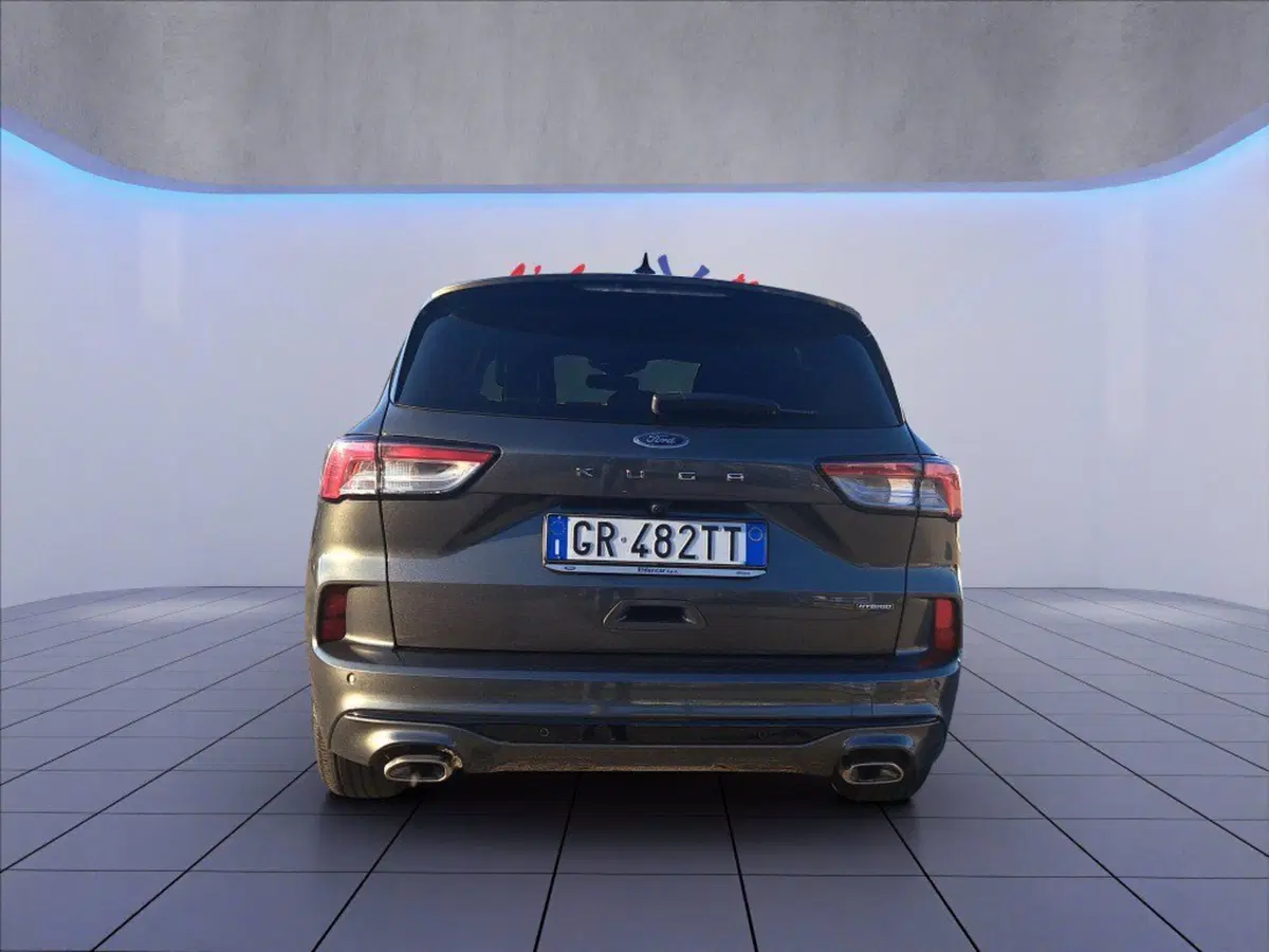 Ford Kuga usata a Milano (8)