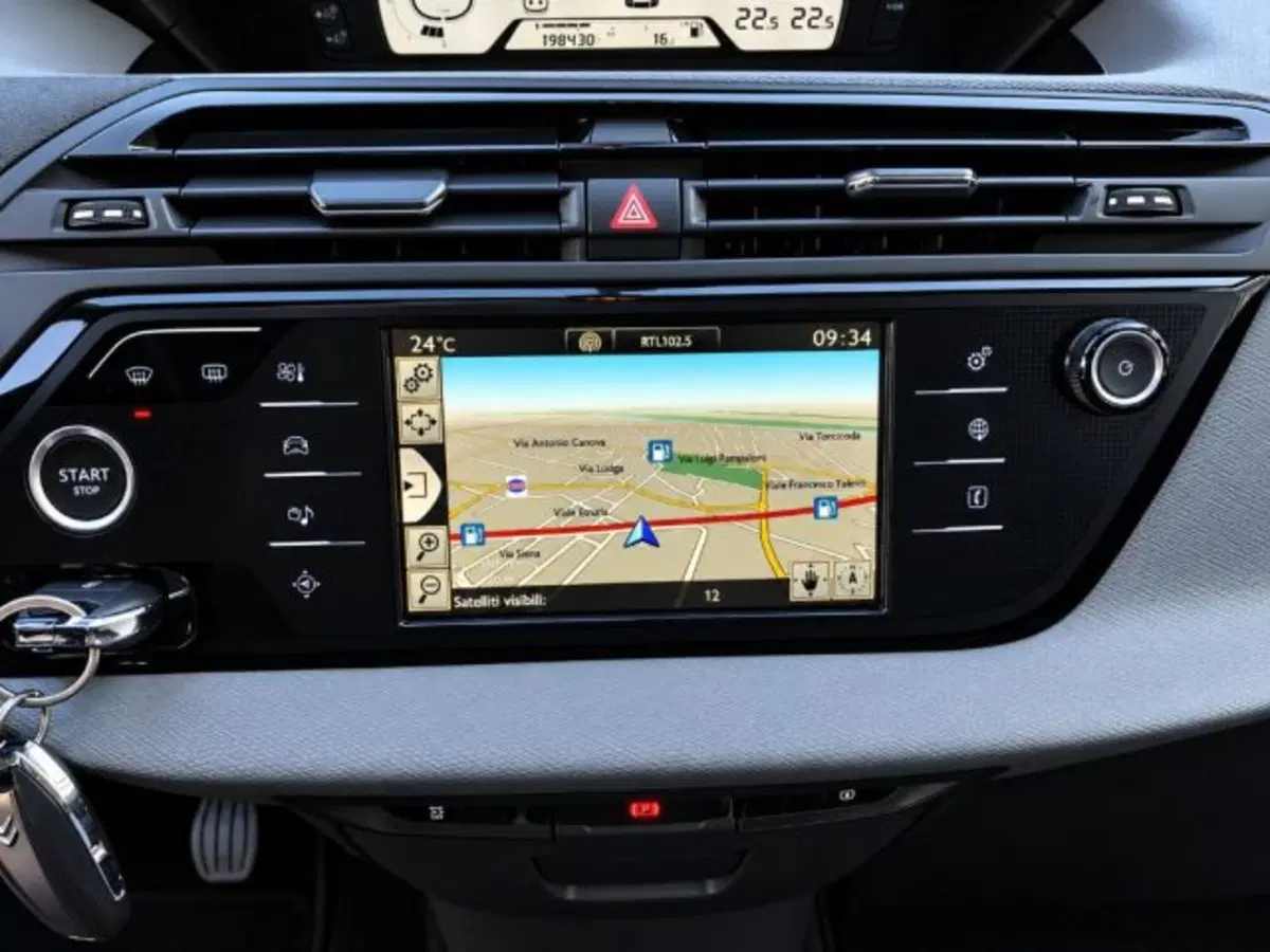 Citroen Grand C4 Picasso usata a Firenze (10)