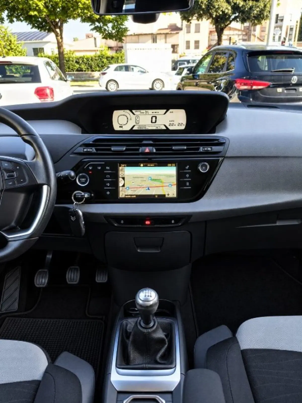 Citroen Grand C4 Picasso usata a Firenze (9)