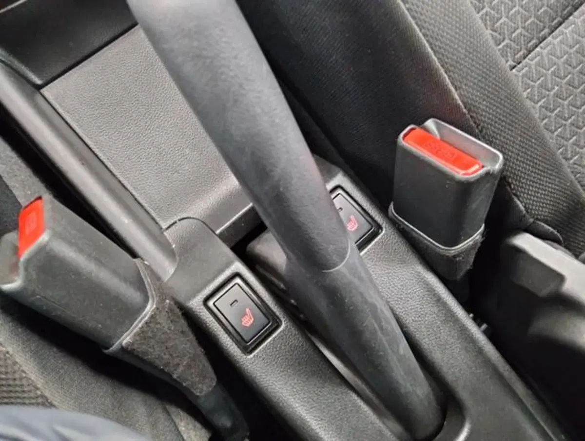 Suzuki Swift usata a Como (18)