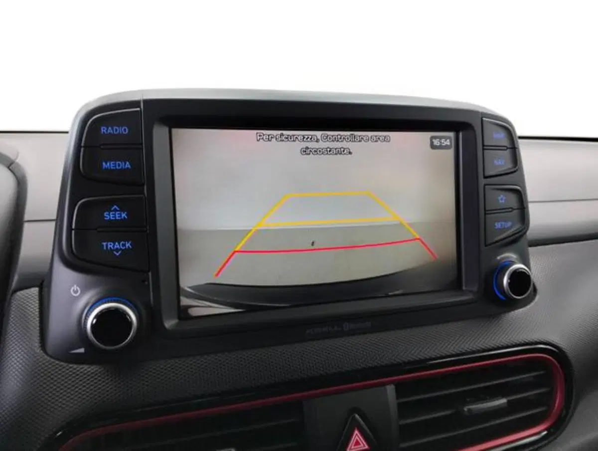 Hyundai Kona usata a Como (16)