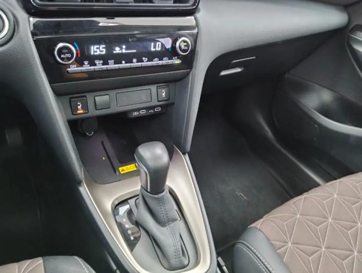 Toyota Yaris Cross usata a Como (18)