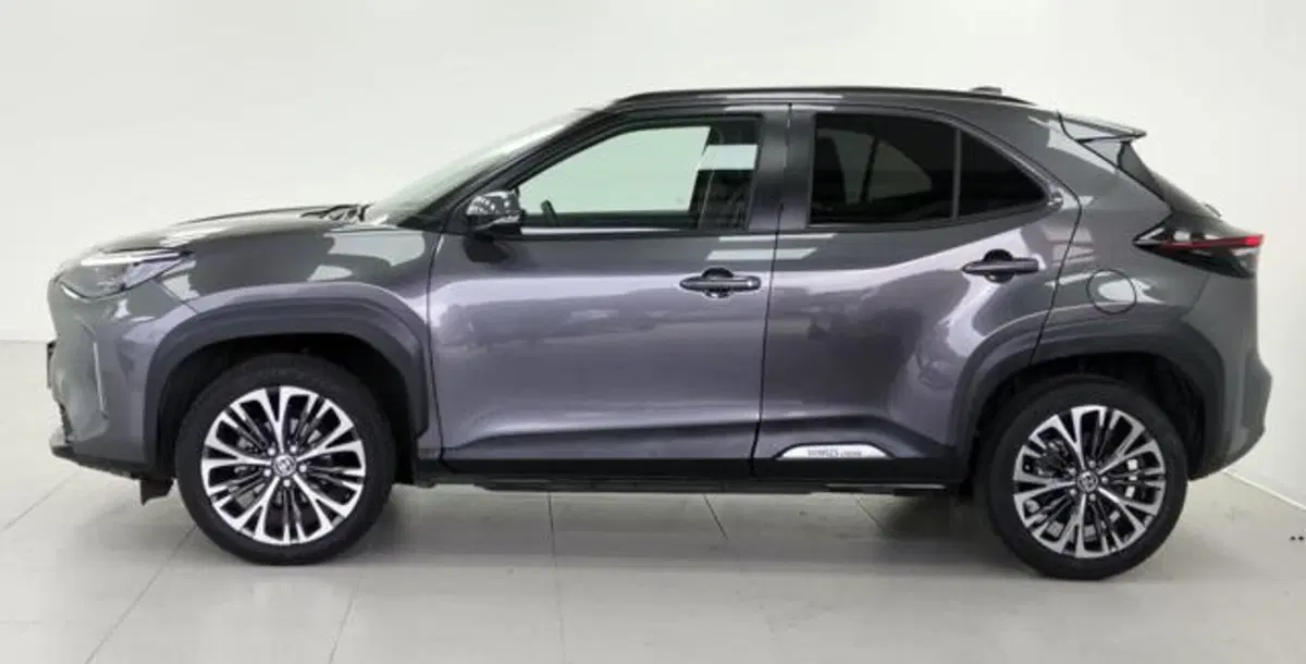 Toyota Yaris Cross usata a Como (8)