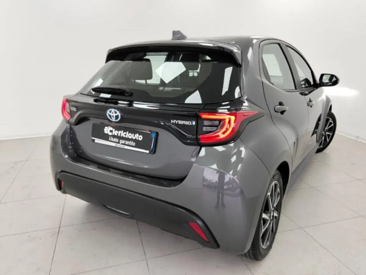 Toyota Yaris Cross usata a Como (2)