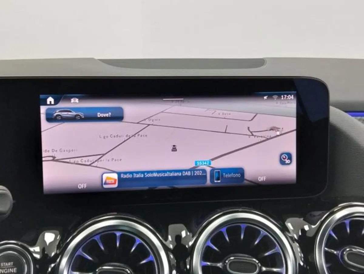 Mercedes-Benz GLA SUV usata a Como (14)