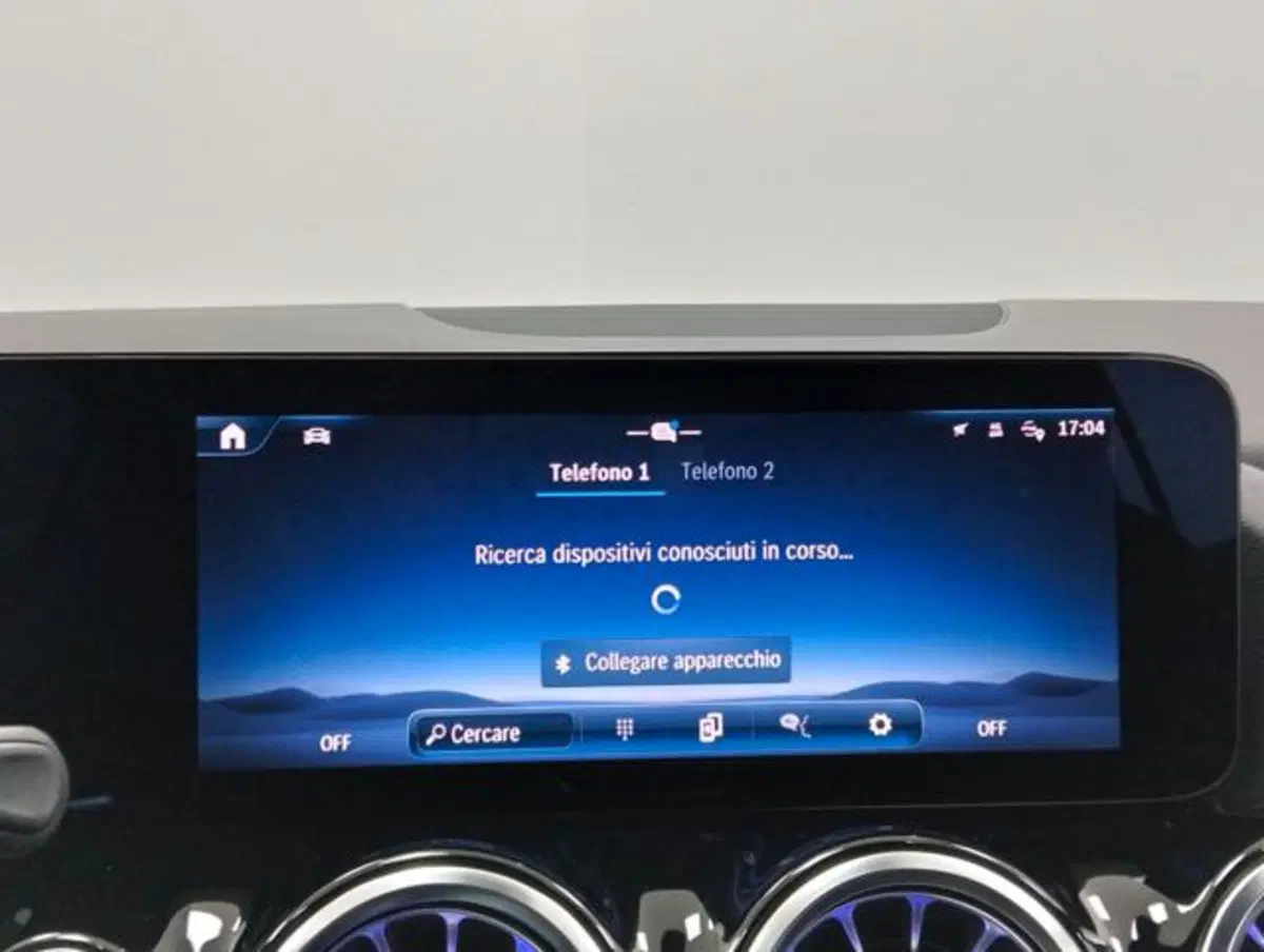 Mercedes-Benz GLA SUV usata a Como (16)