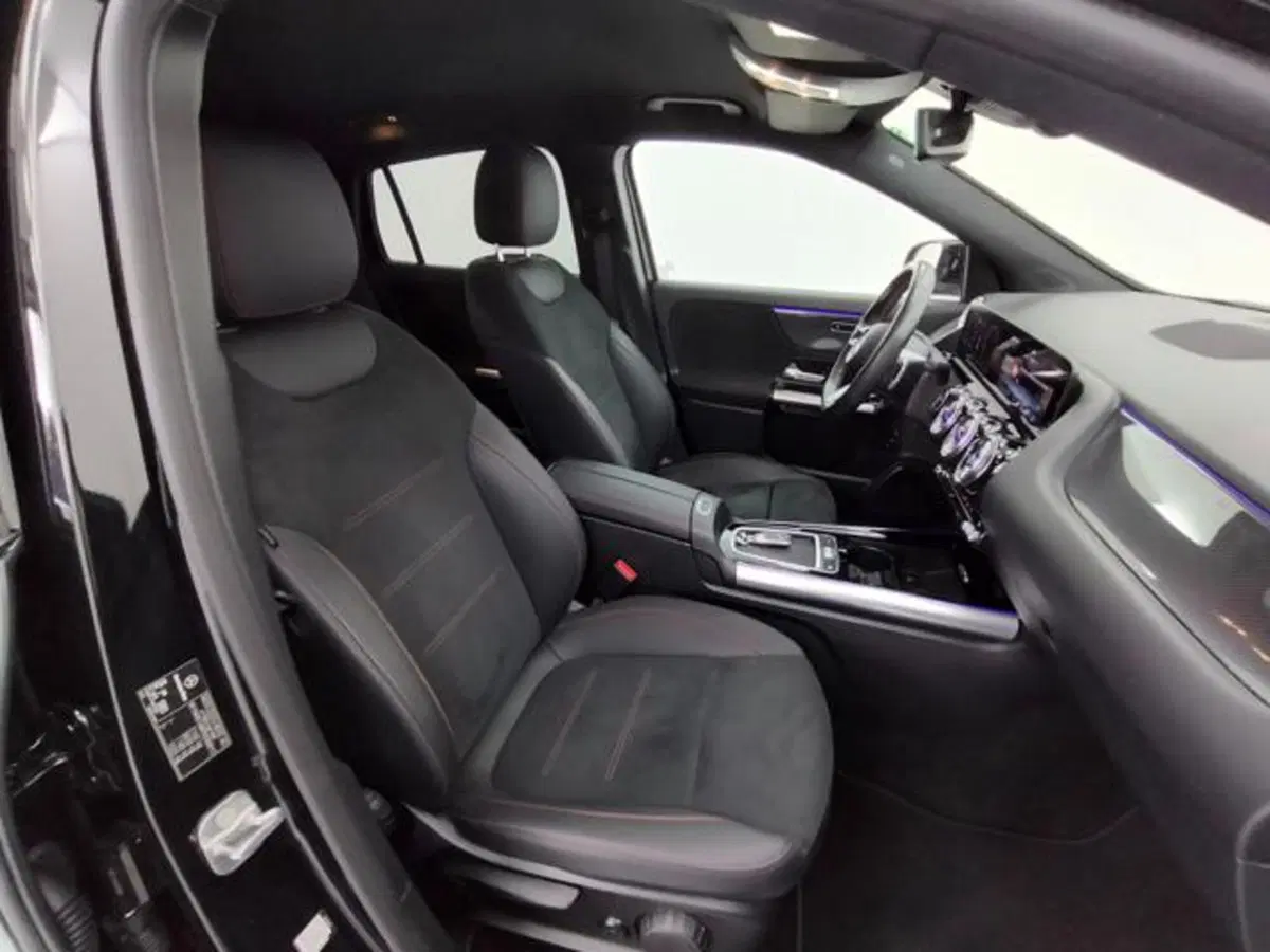 Mercedes-Benz GLA SUV usata a Como (3)