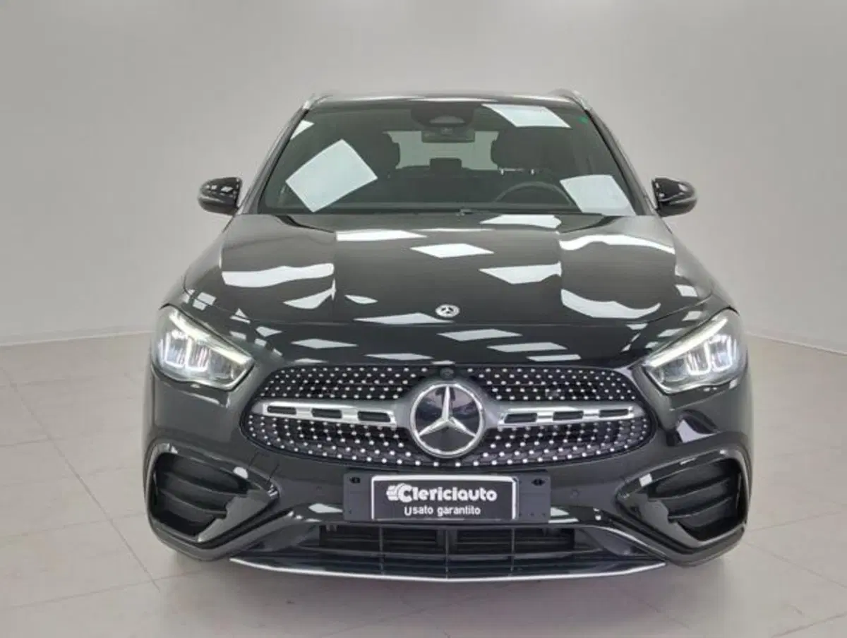 Mercedes-Benz GLA SUV usata a Como (6)