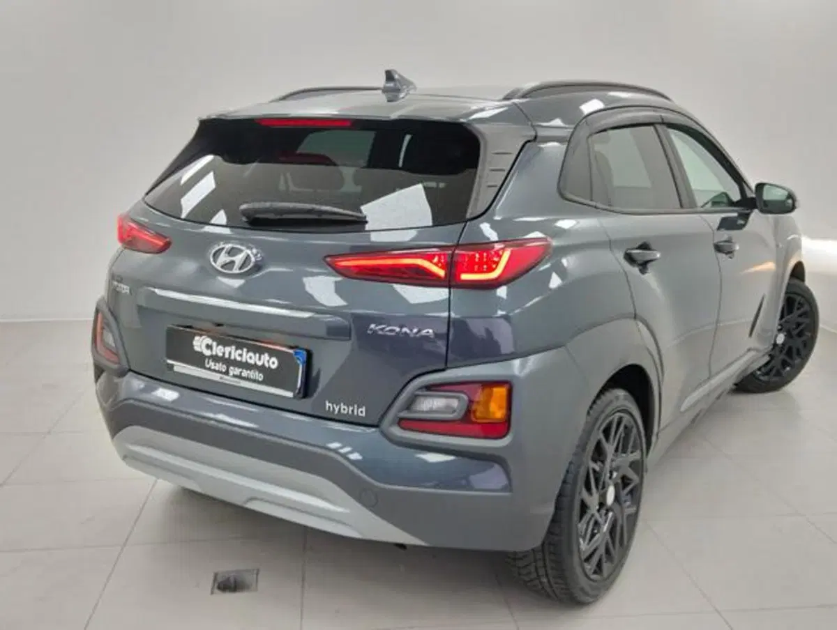 Hyundai Kona usata a Como (2)