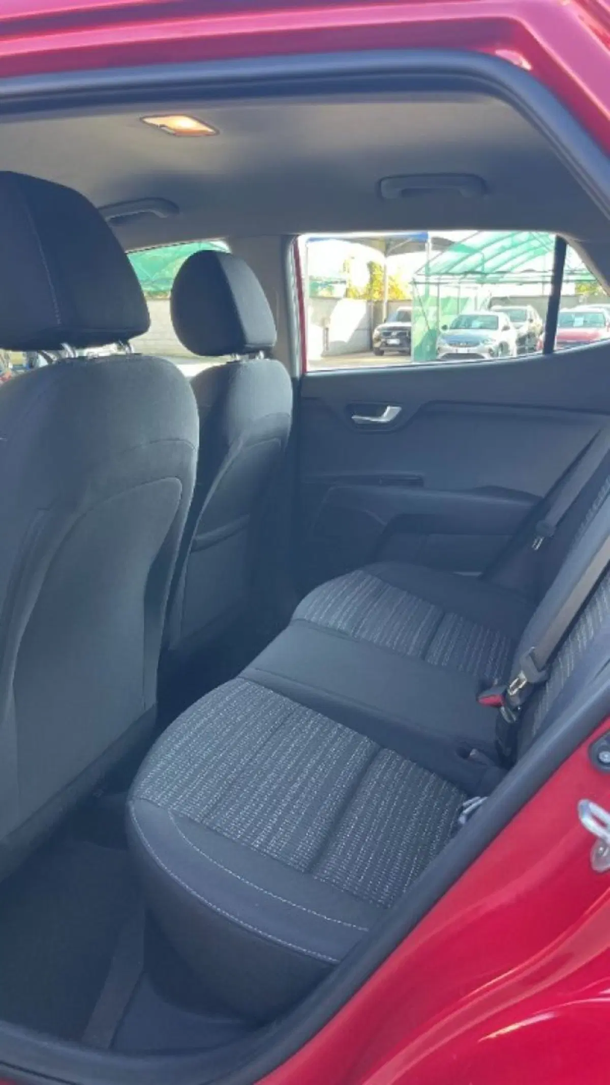 Kia Stonic usata a Novara (18)
