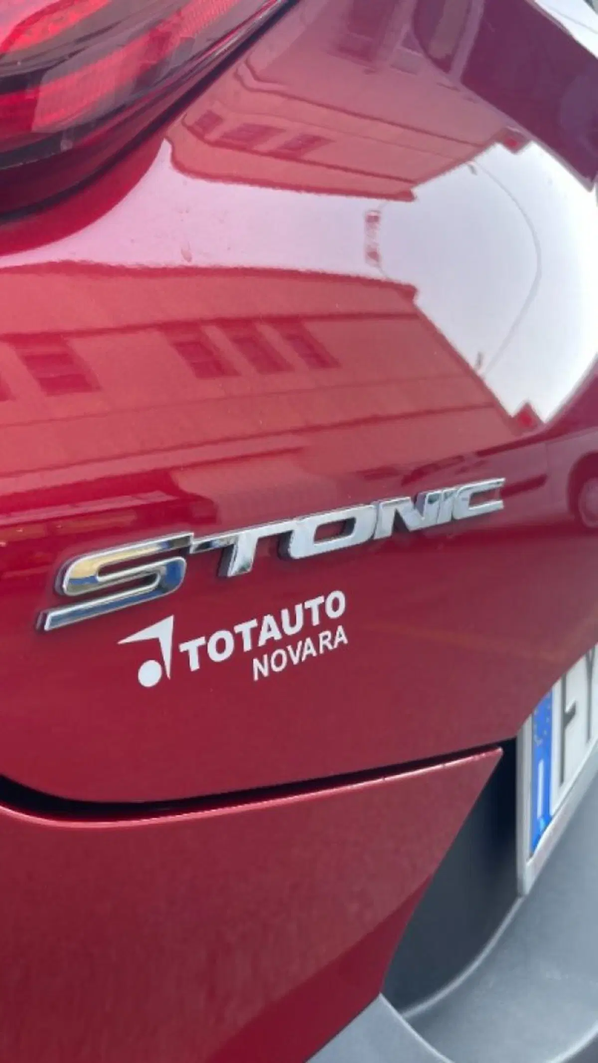 Kia Stonic usata a Novara (19)