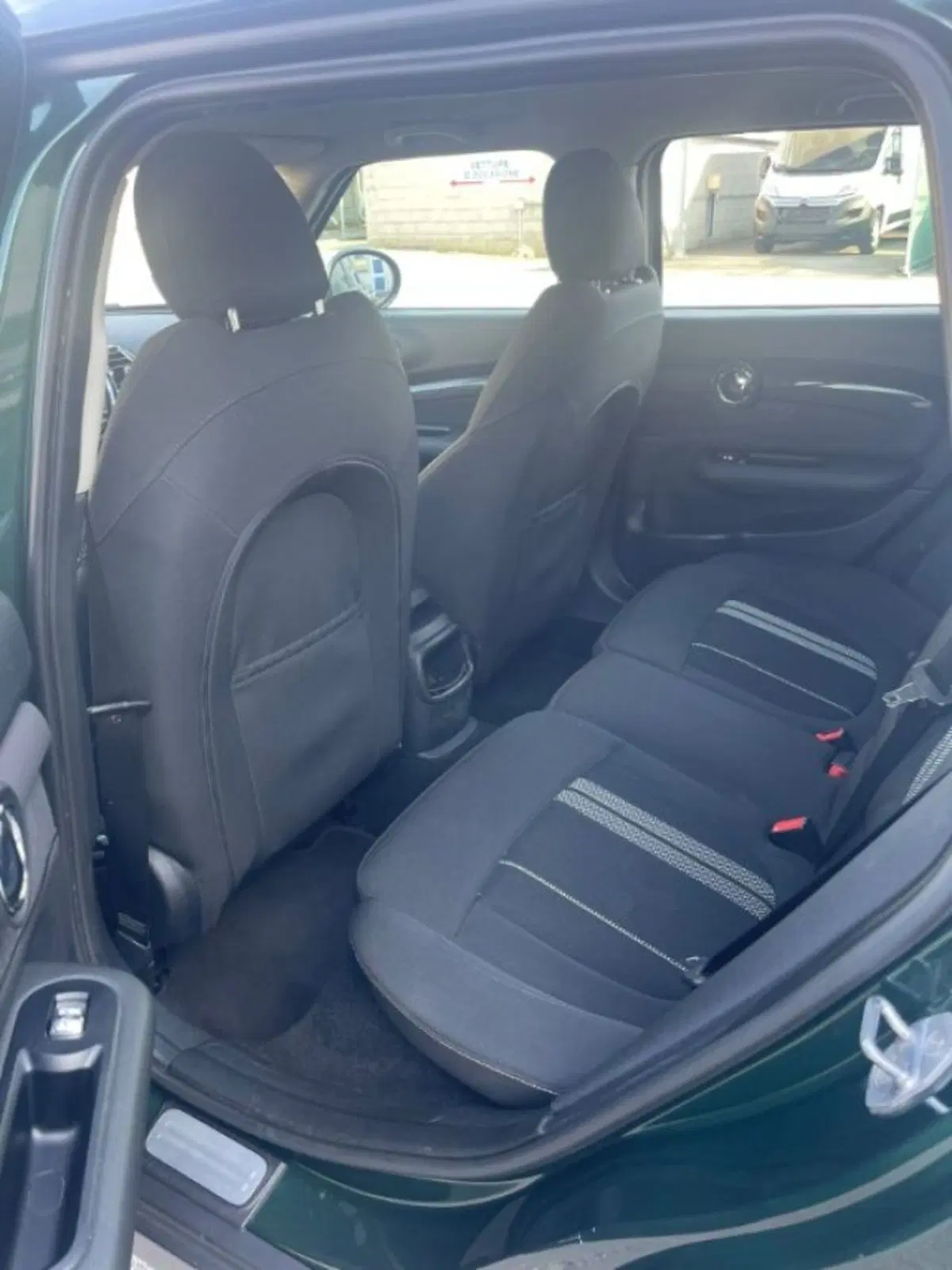 MINI Mini Clubman usata a Novara (13)