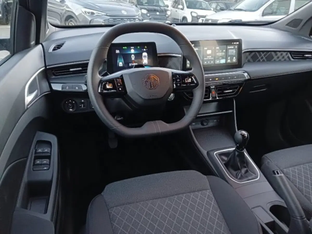 Mg MG3 nuova a Brescia (6)