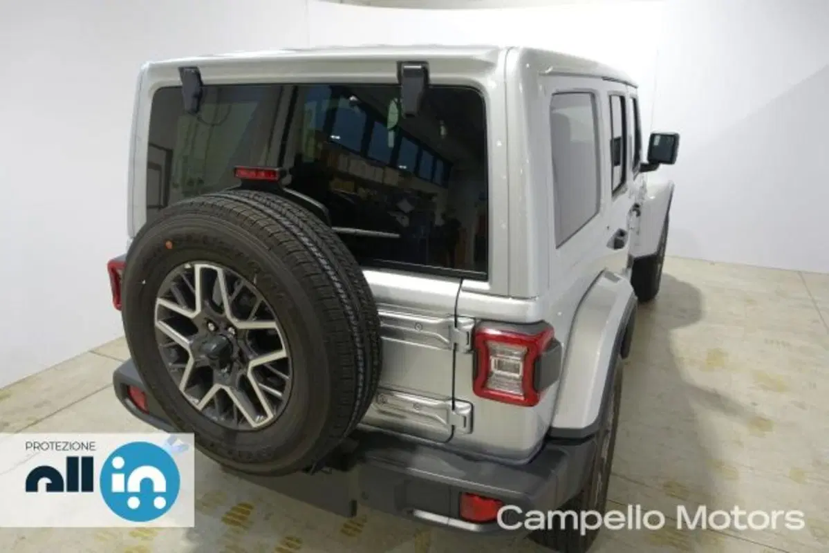 Jeep Wrangler Unlimited usata a Venezia (3)