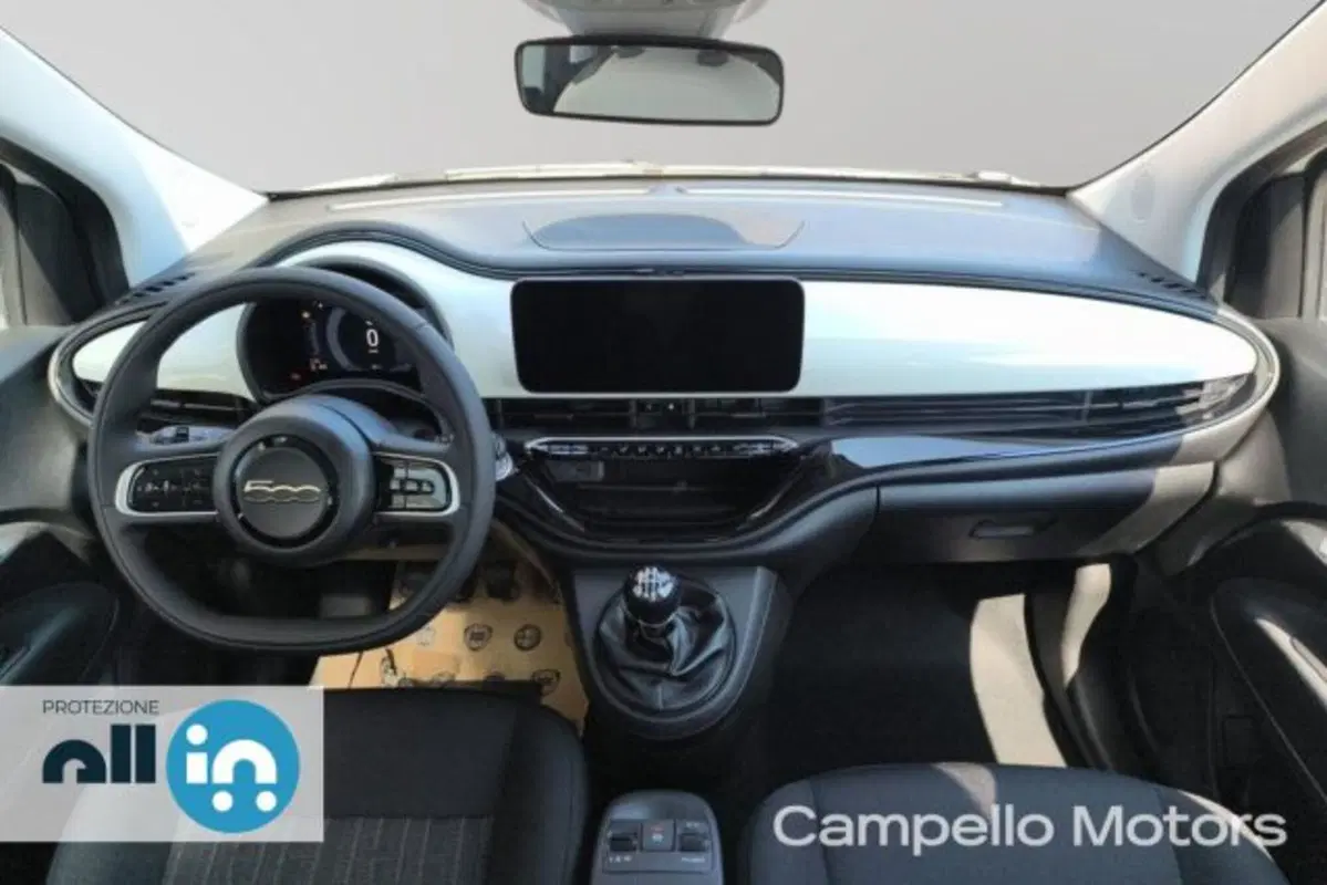 Fiat 500 nuova a Venezia (7)