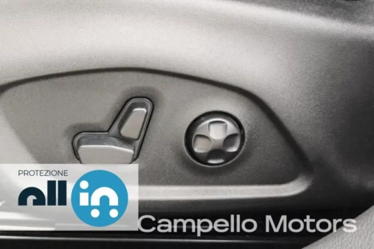 Jeep Compass usata a Venezia (19)