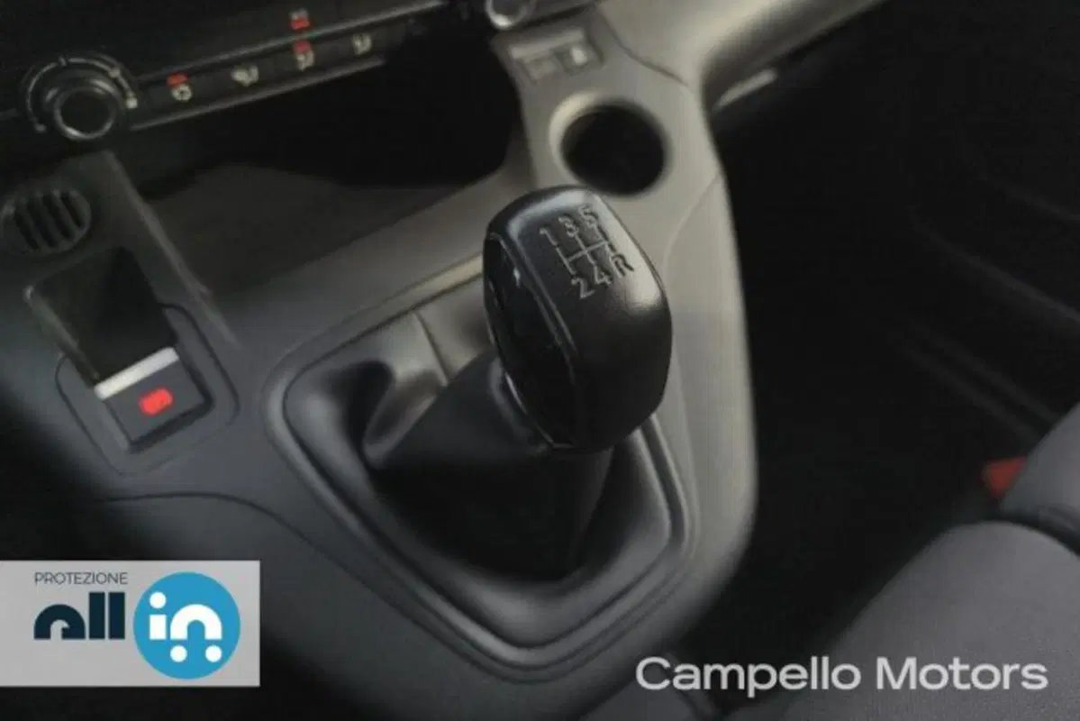 Peugeot Partner Furgone usata a Venezia (13)
