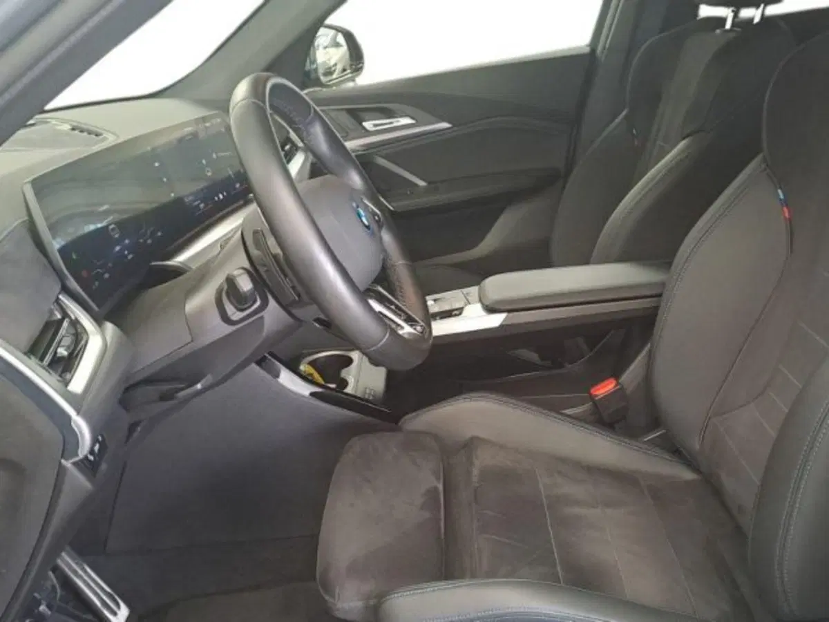 BMW iX1 usata a Verona (9)