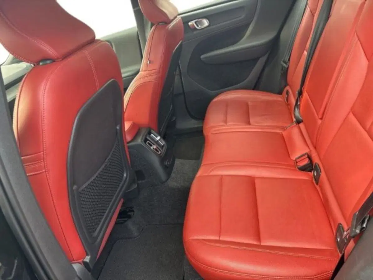 Volvo XC40 usata a Verona (10)