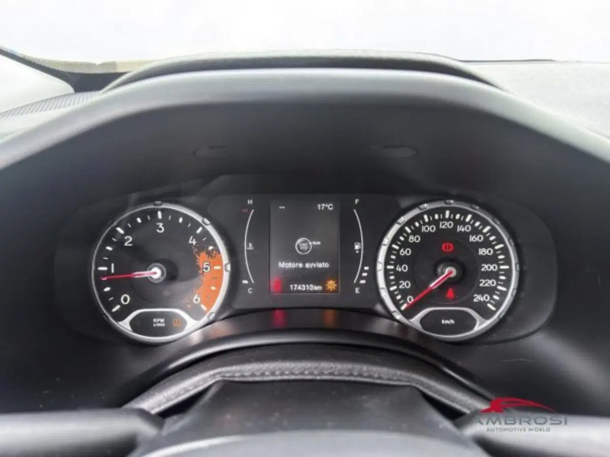 Jeep Renegade usata a Perugia (11)