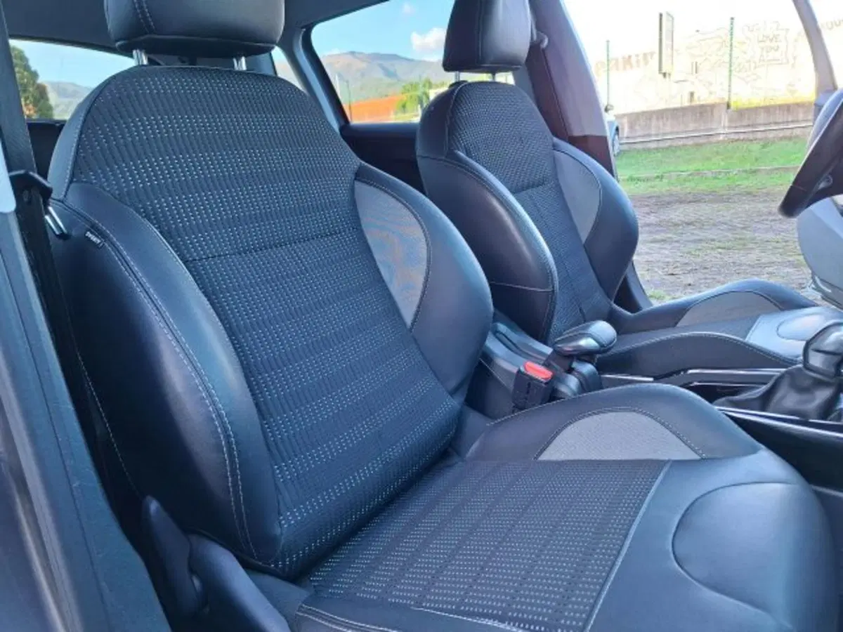 Peugeot 2008 usata a Como (10)