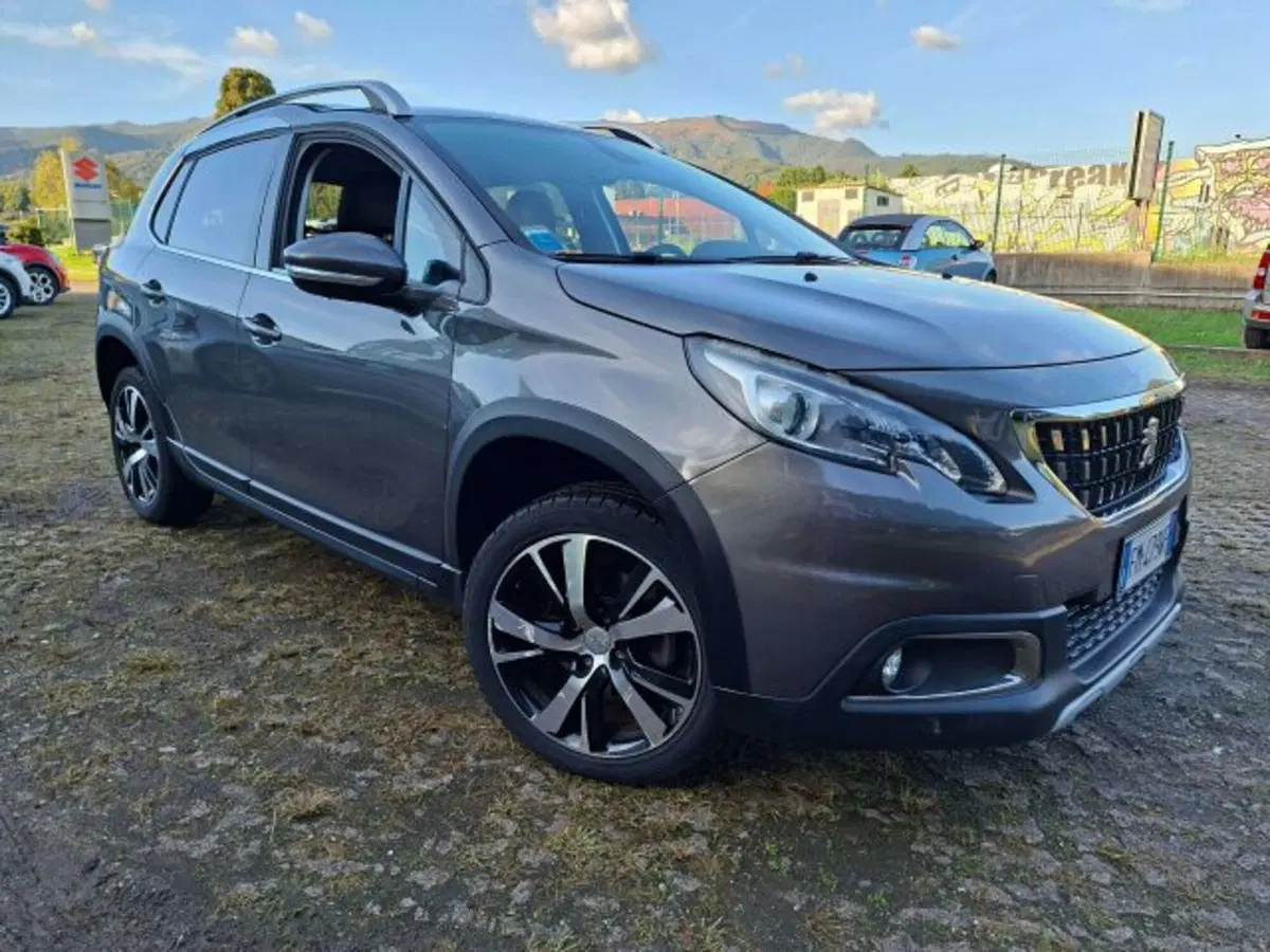 Peugeot 2008 usata a Como (2)
