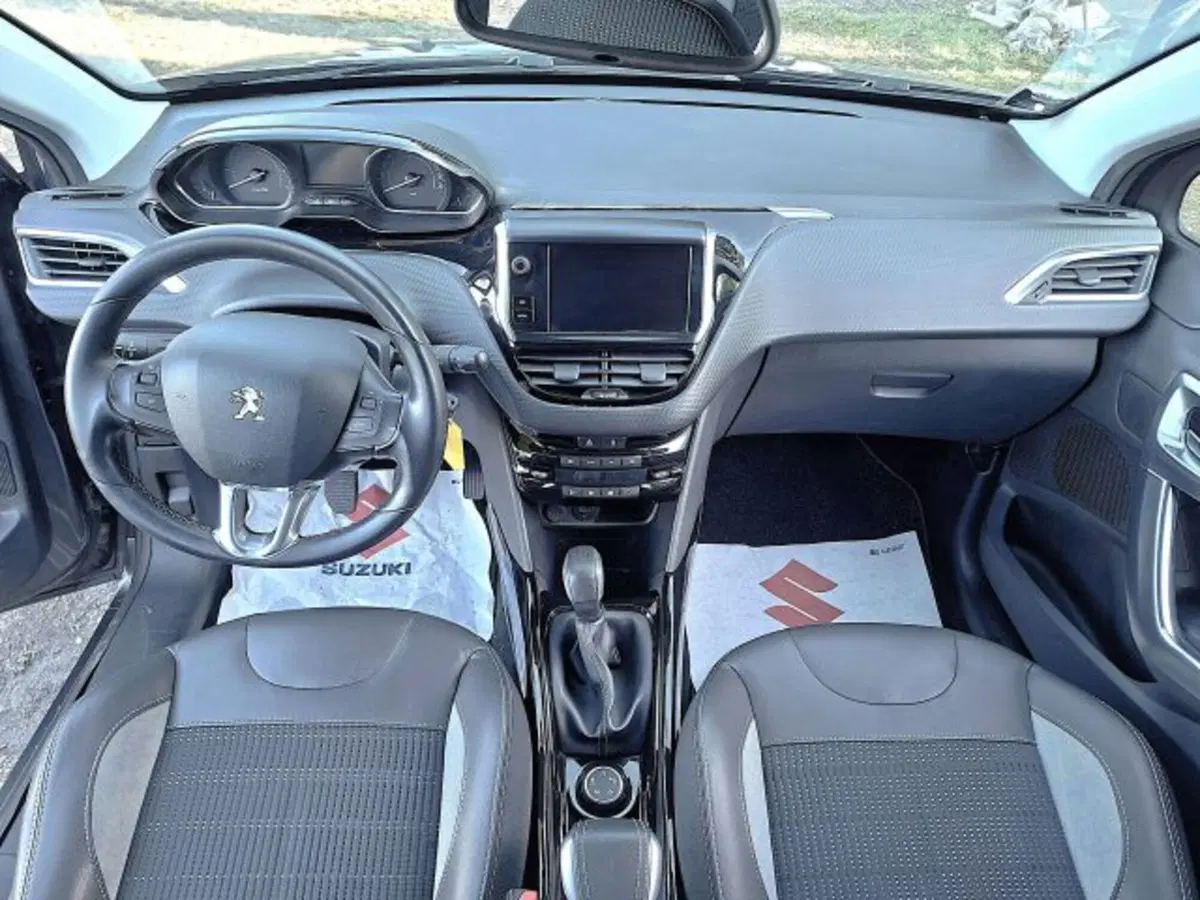 Peugeot 2008 usata a Como (7)