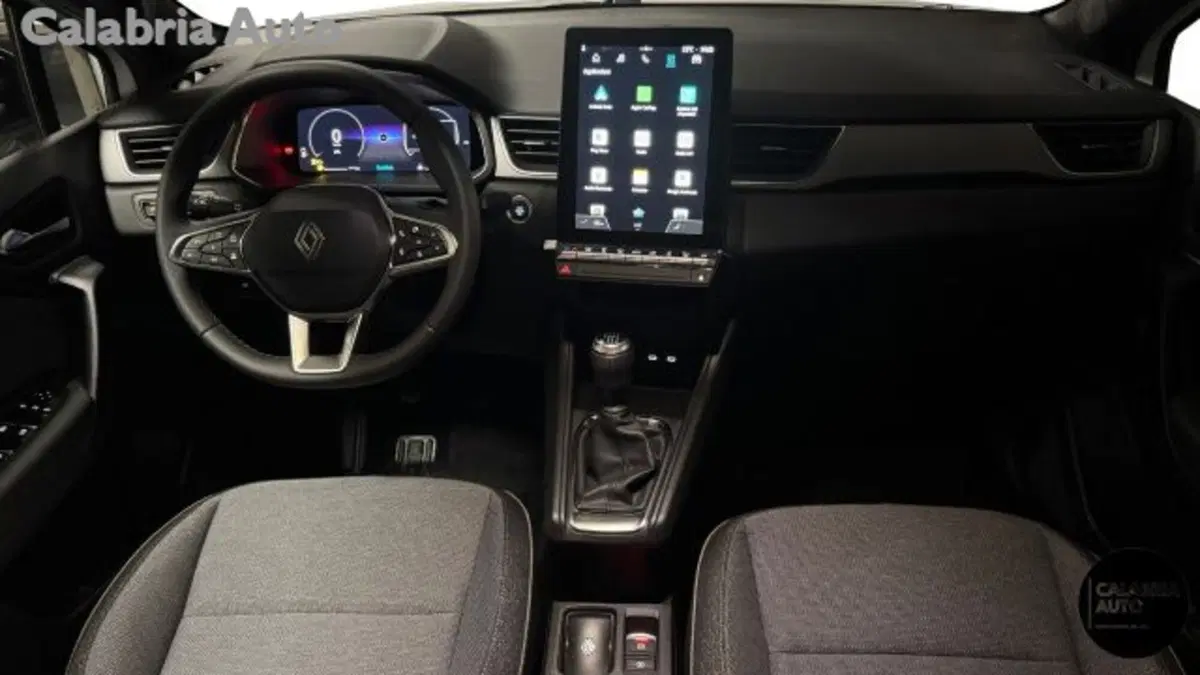 Renault Captur nuova a Reggio Calabria (9)