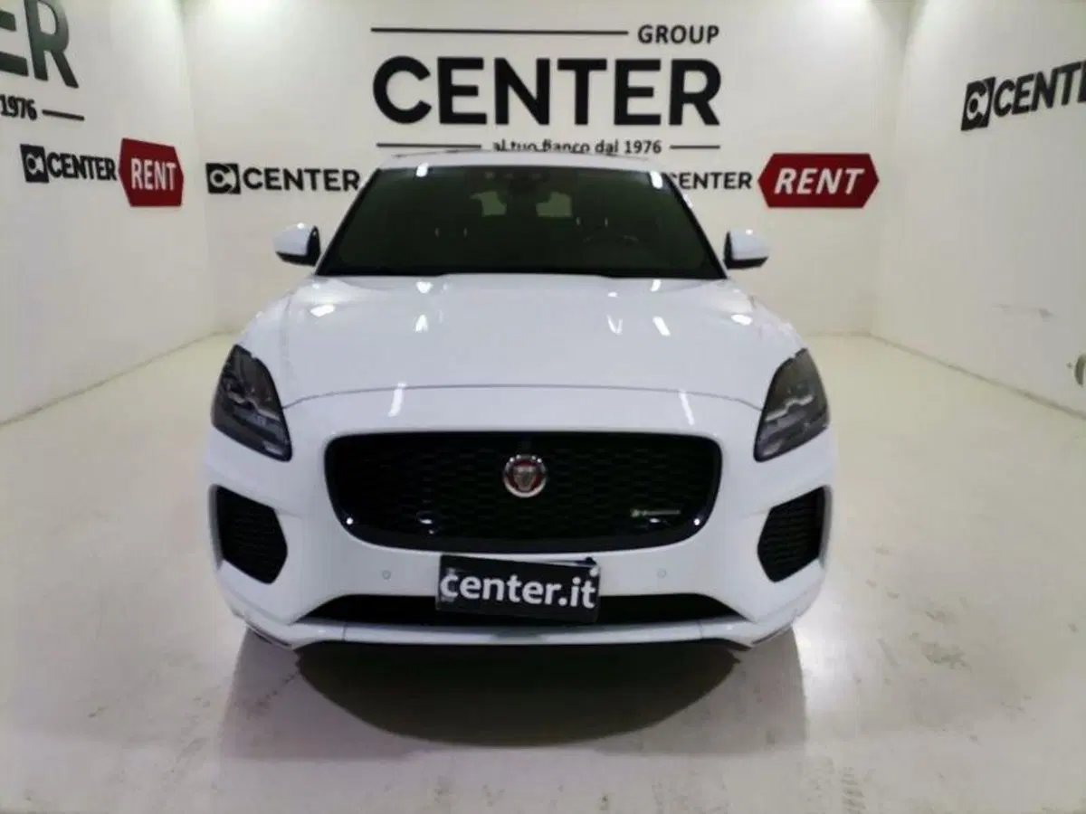 Jaguar E-Pace usata a Salerno (2)