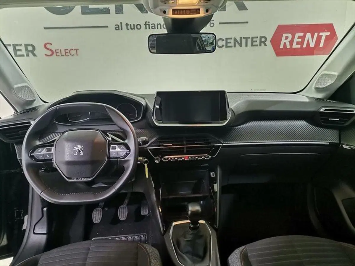 Peugeot 208 usata a Salerno (7)
