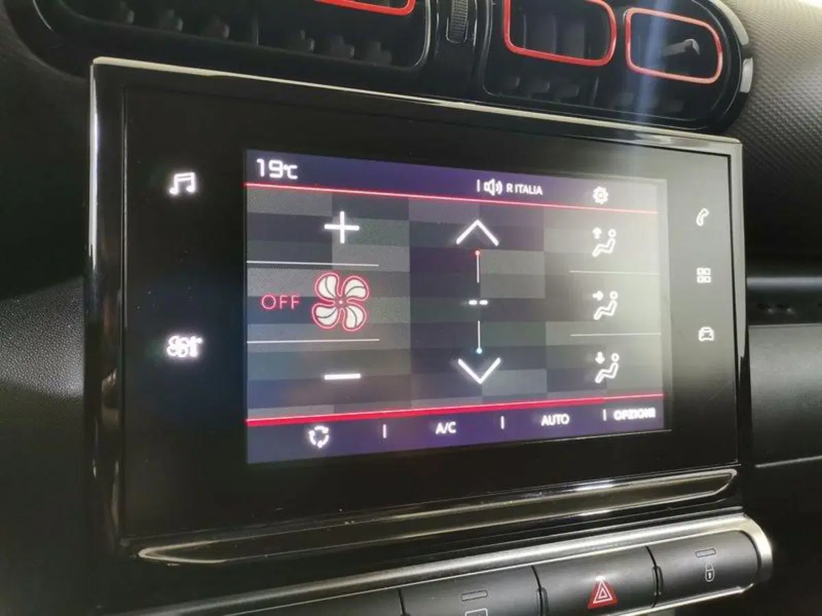 Citroen C3 Aircross usata a Salerno (15)