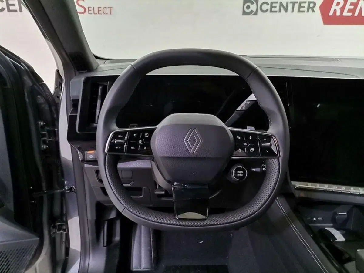 Renault Austral nuova a Salerno (8)