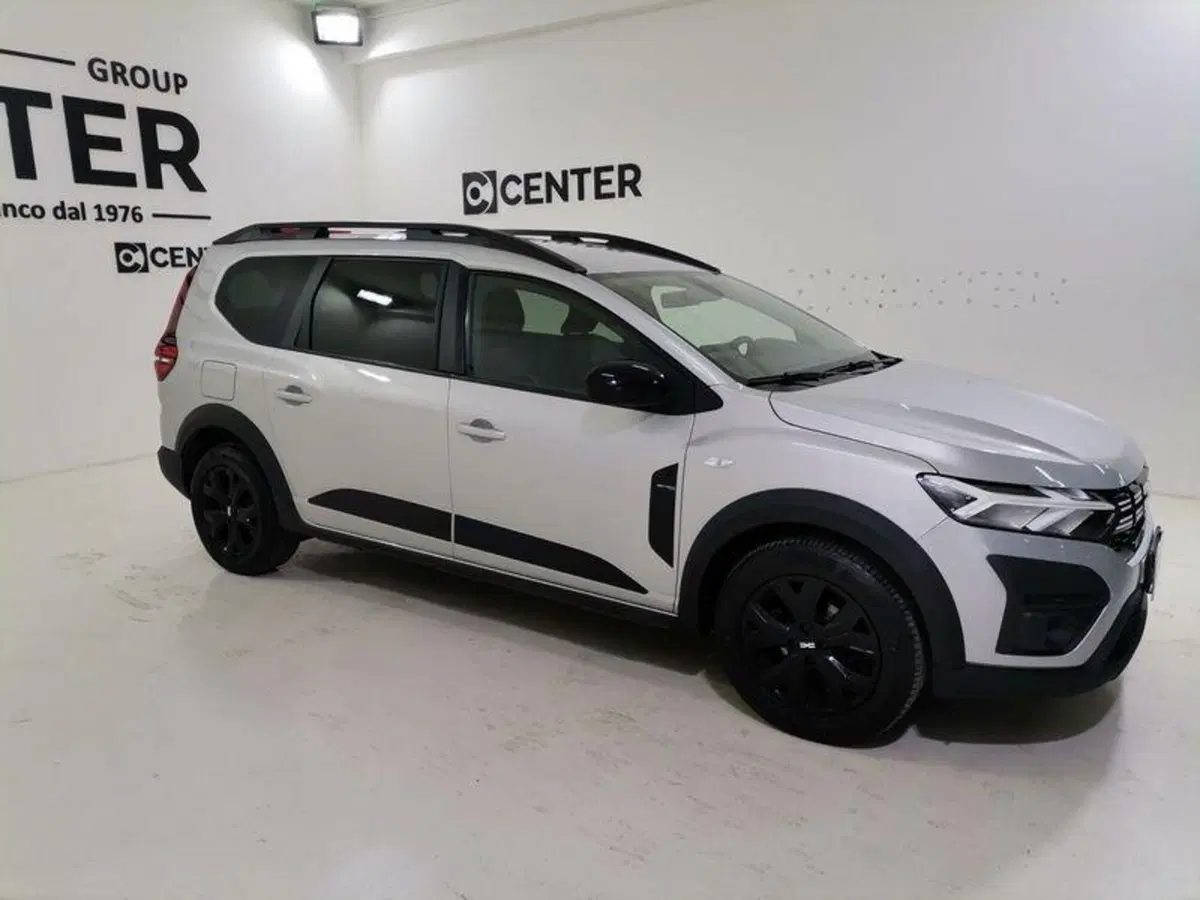 Dacia Jogger usata a Salerno (3)