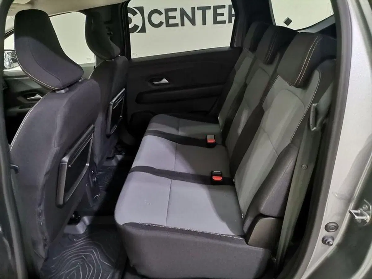 Dacia Jogger usata a Salerno (10)