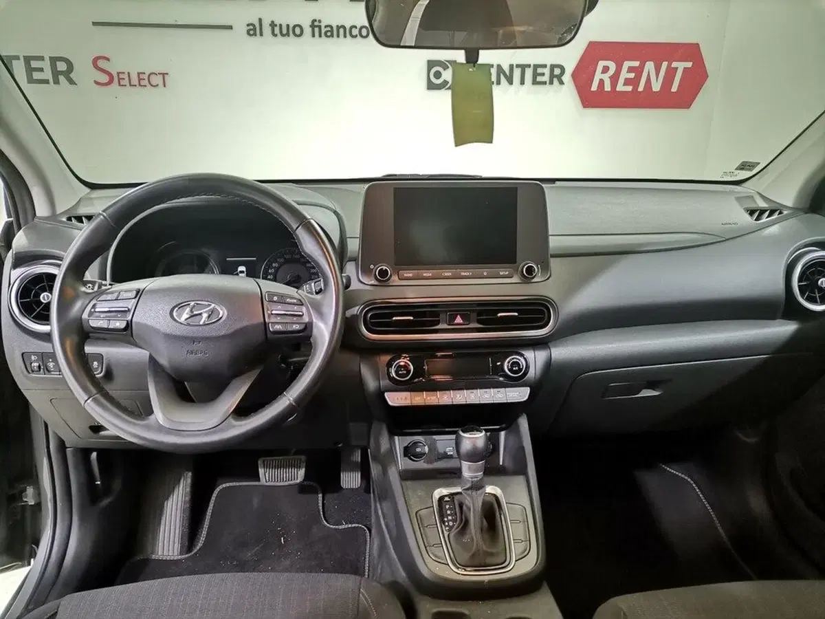 Hyundai Kona usata a Salerno (7)