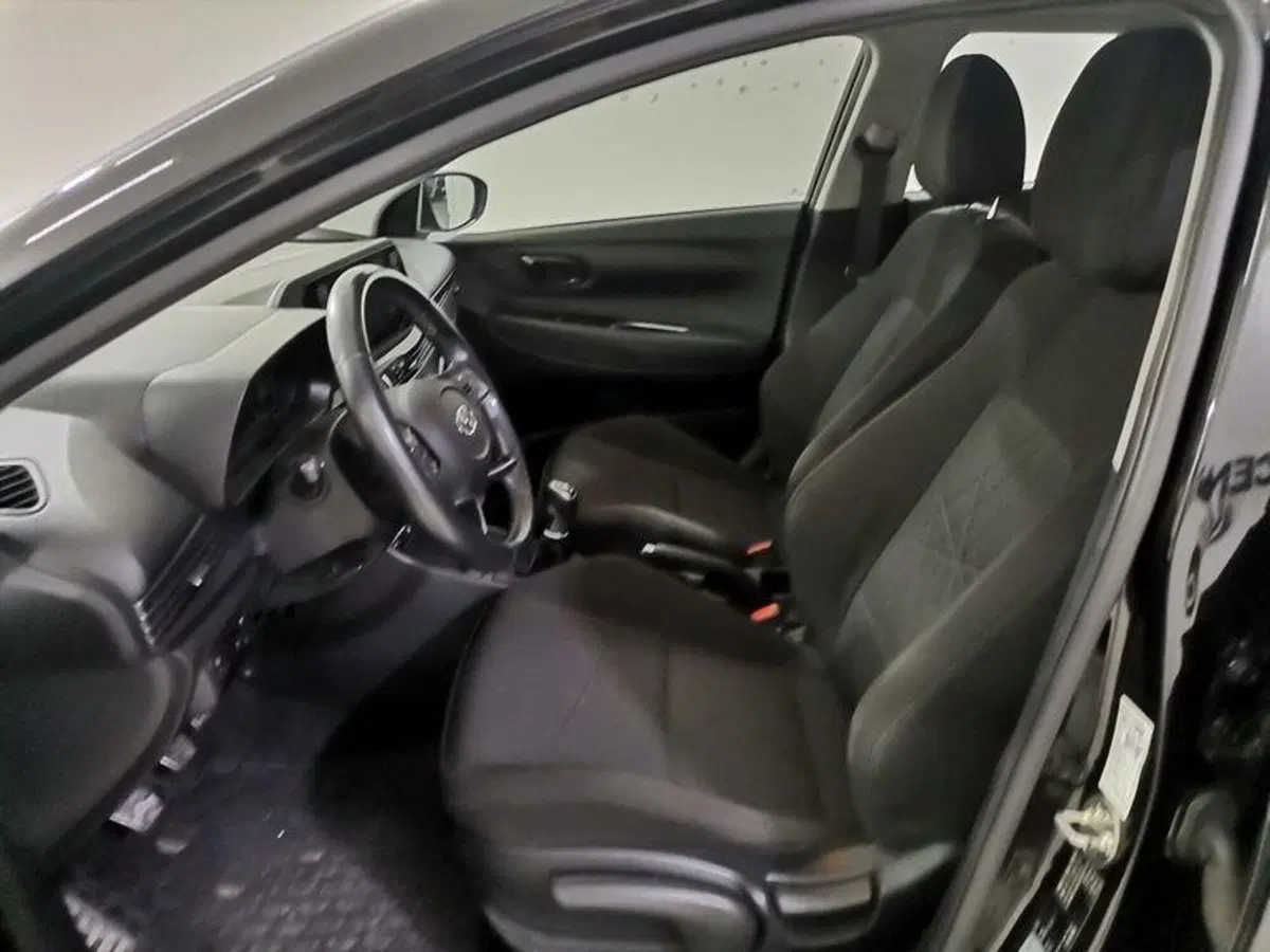 Hyundai Bayon usata a Salerno (9)