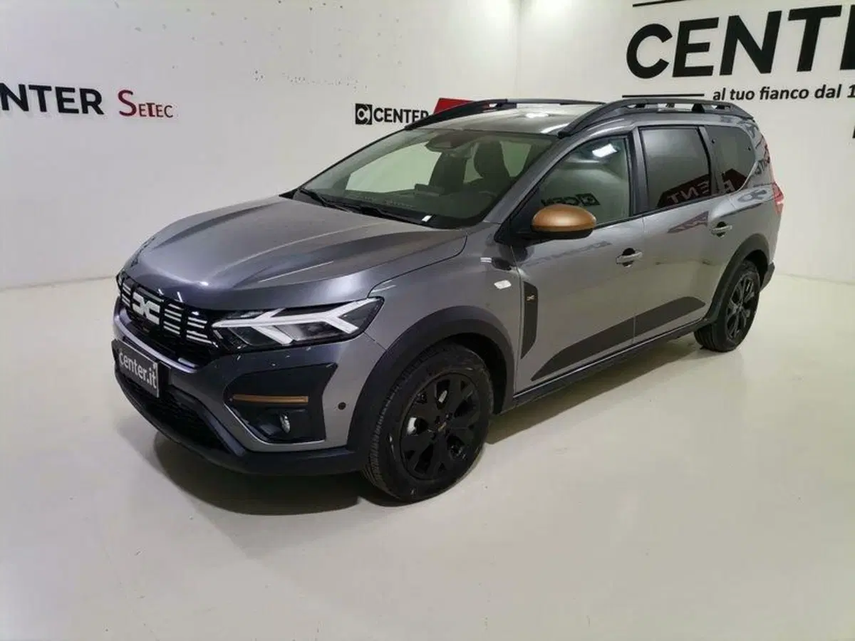 Dacia Jogger usata a Salerno