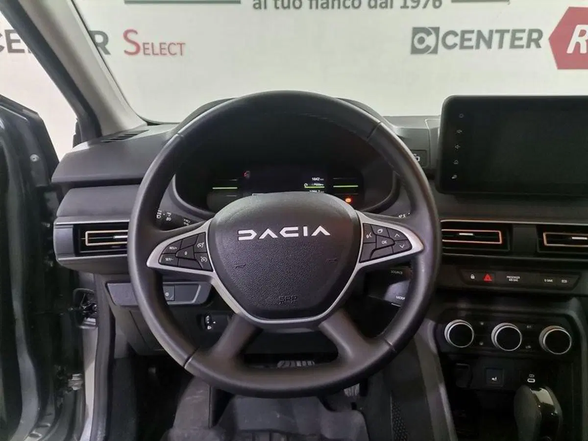 Dacia Jogger usata a Salerno (8)