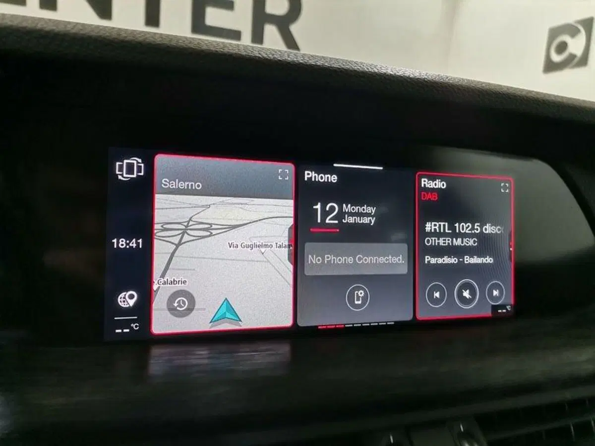 Alfa Romeo Stelvio usata a Salerno (13)