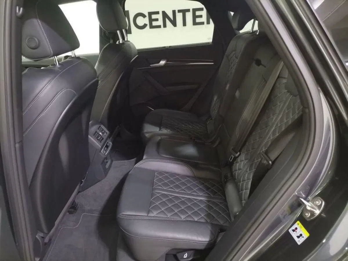 Audi SQ5 Sportback usata a Salerno (10)