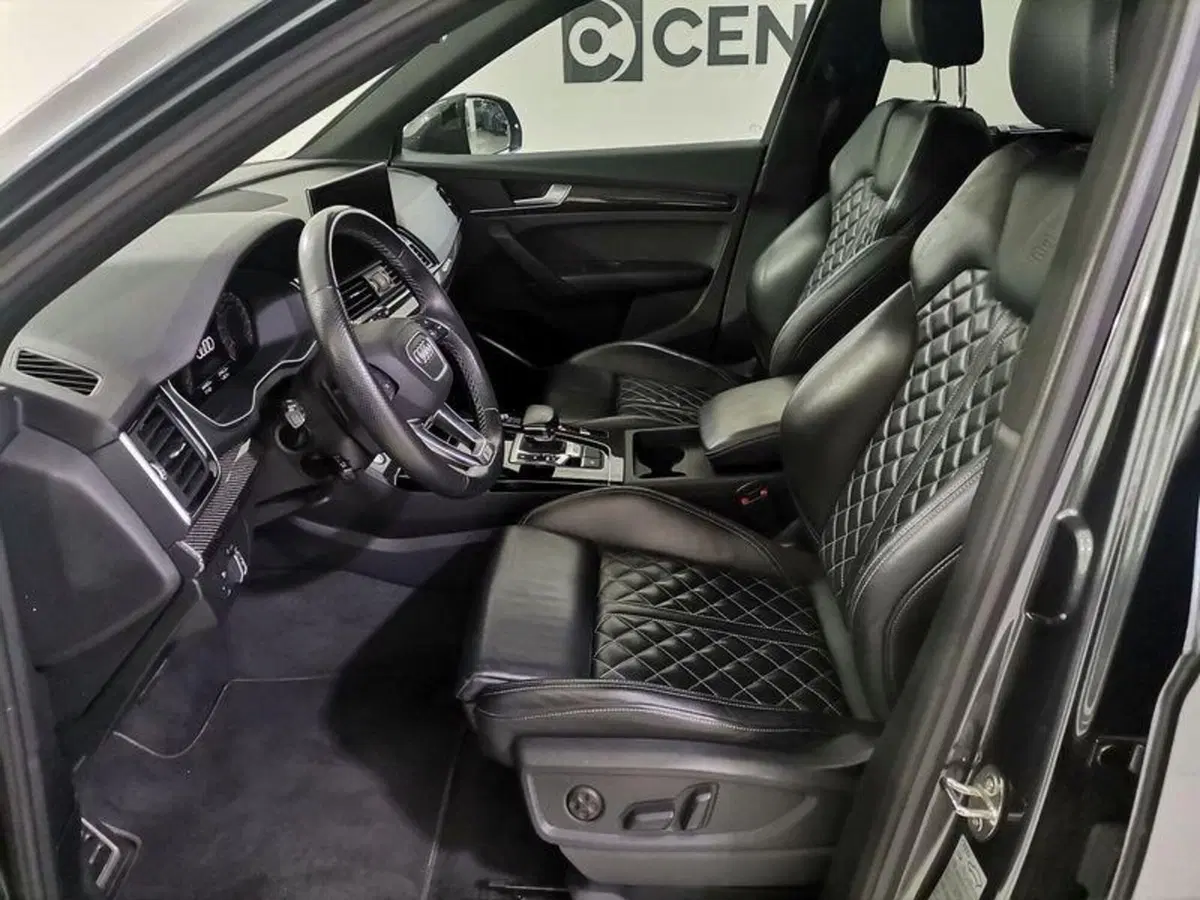 Audi SQ5 Sportback usata a Salerno (9)
